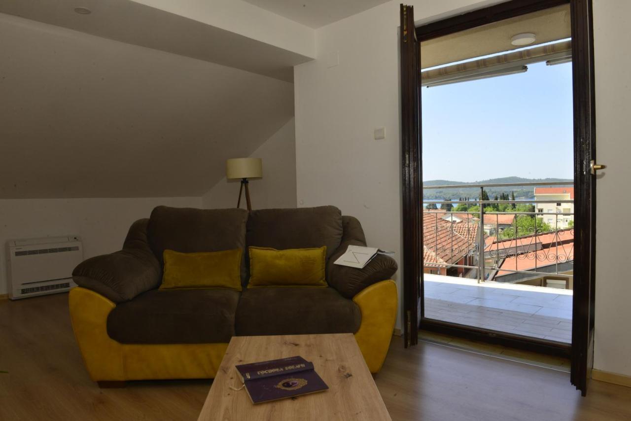 Milosavljevic Apartments Tivat Exterior foto