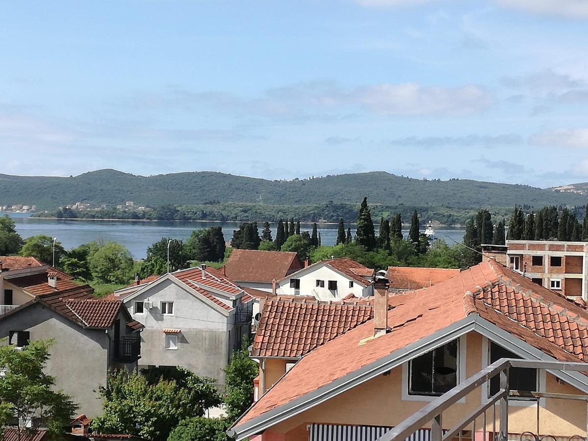 Milosavljevic Apartments Tivat Exterior foto